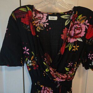 KorMei Floral V-Neck Flowy Maxi Dress Asymmetrical High Low Length Small